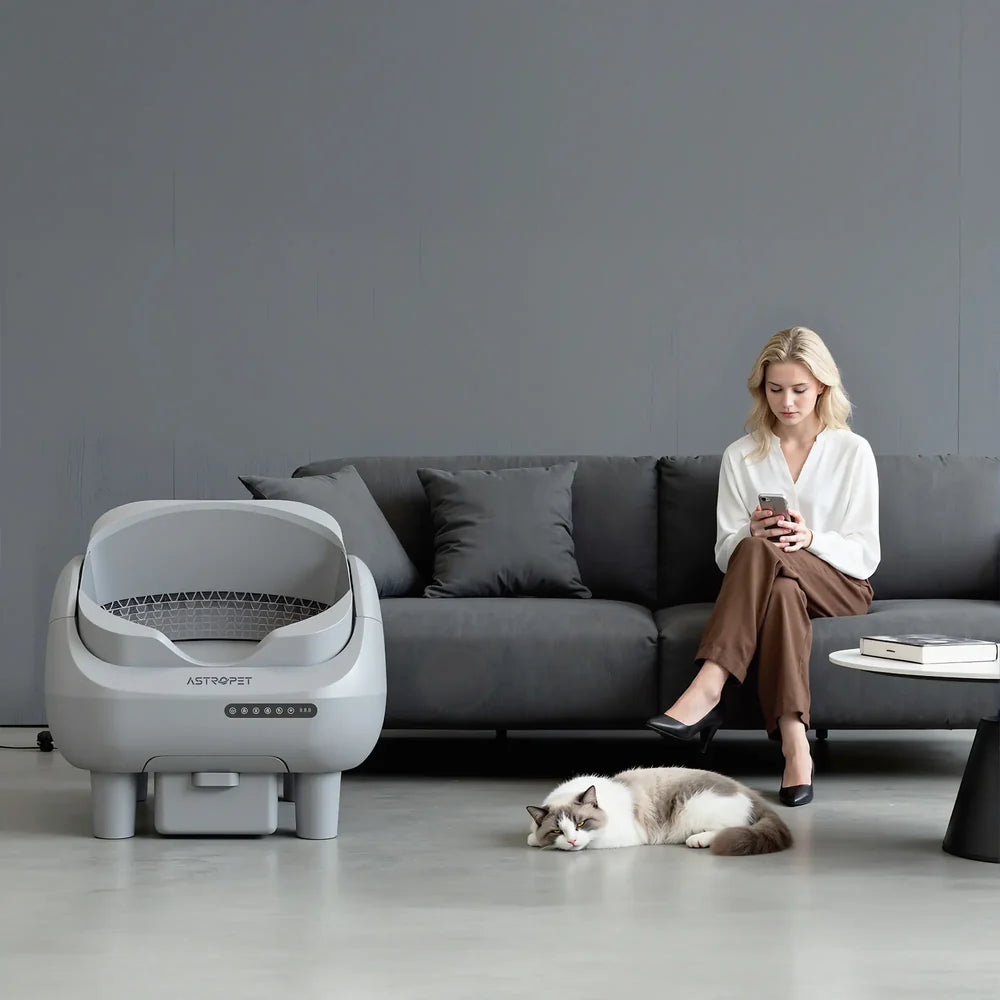 Venus - Self-cleaning litter box
