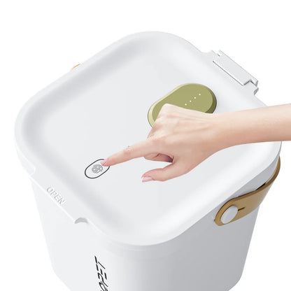 Vega - 13 L vacuum food storage container
